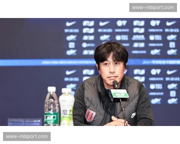 成都蓉城四连胜领跑积分榜 阿洛伊西4231体系渐入佳境